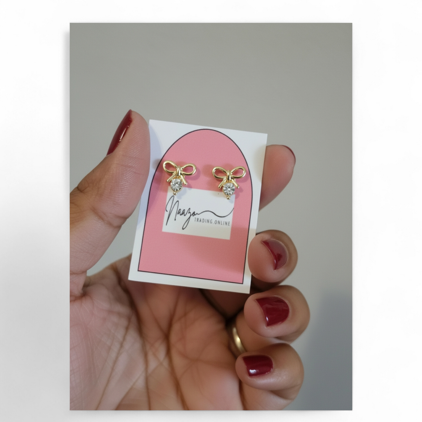 Bow earings