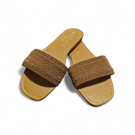 Classic Woven Slide Sandals – Tan