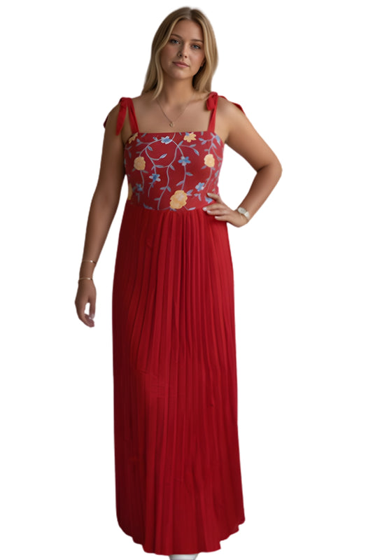 Long dress with pleats( Small cut)