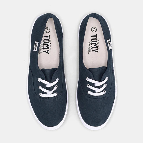 Original Canvas Navy Tomy